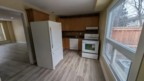 253 Taylor ST #20, London East, ON N5Y 2J6