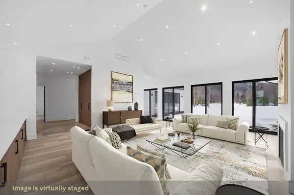 40 Bancroft Ridge DR, Bancroft, ON K0L 1C0