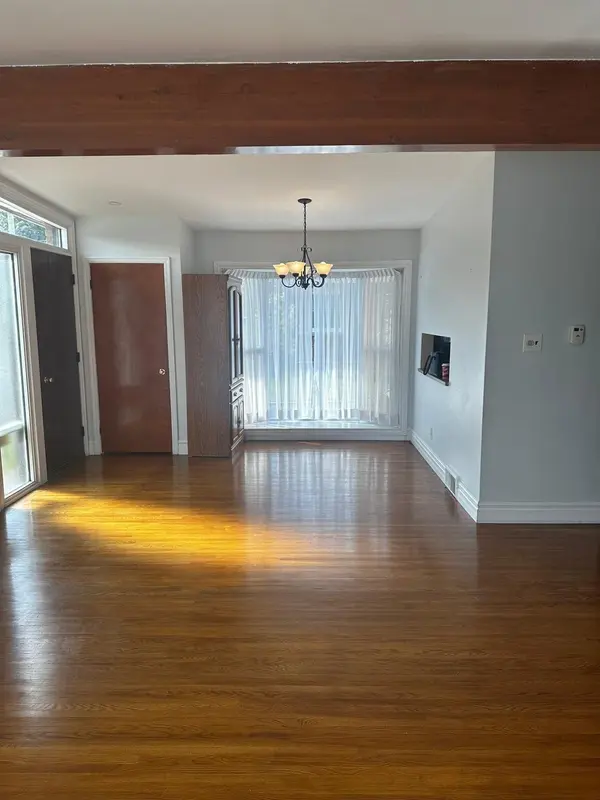 3577 MARLBOROUGH PL #MAIN, Niagara Falls, ON L2J 2S2