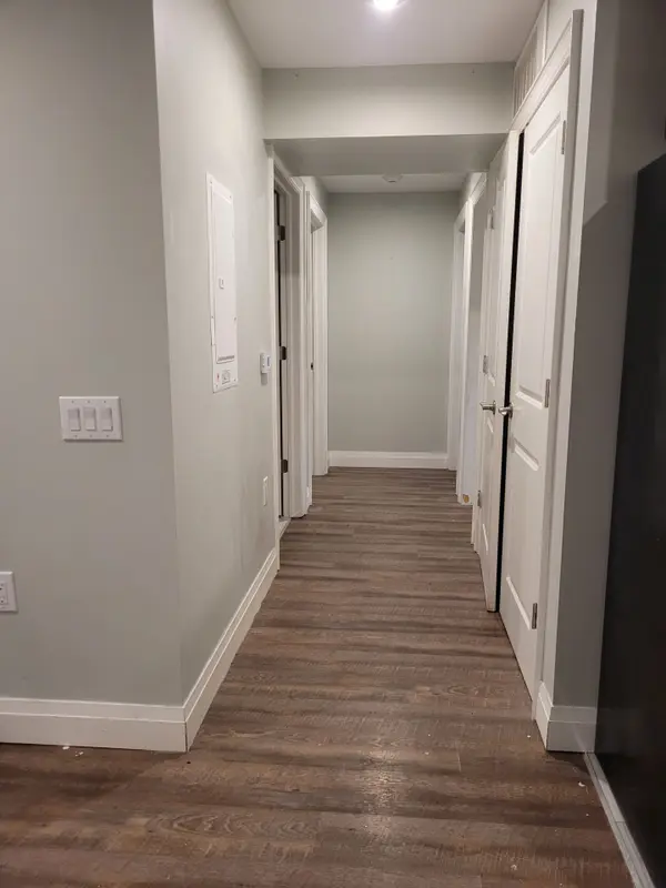 67 Minto ST #102, Port Colborne, ON L3K 0B4