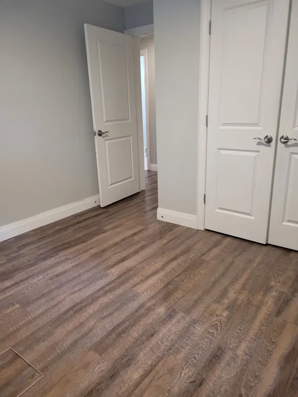 67 Minto ST #102, Port Colborne, ON L3K 0B4