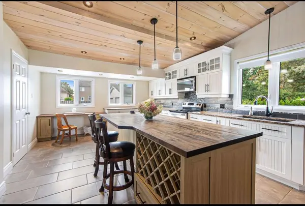 731 St Isidore ST, Casselman, ON K0A 1M0