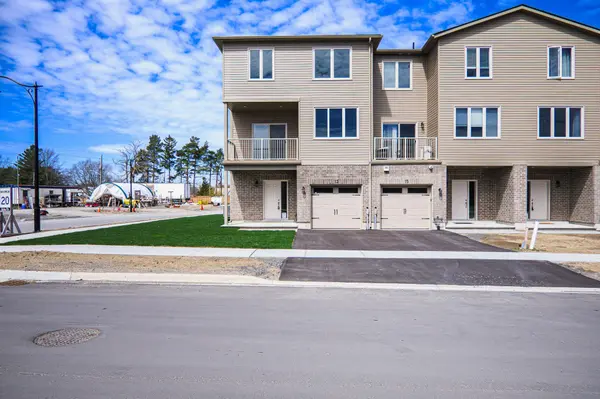 13 Markland AVE, Prince Edward County, ON K0K 2T0