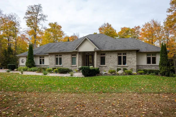 414498 Baseline RD, West Grey, ON N0C 1H0