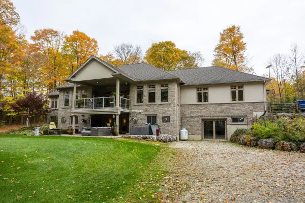 414498 Baseline RD, West Grey, ON N0C 1H0