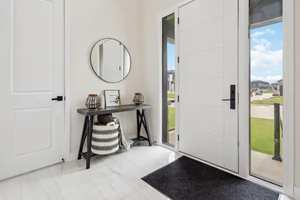 125 STONELEIGH DR, Blue Mountains, ON L9Y 4X5