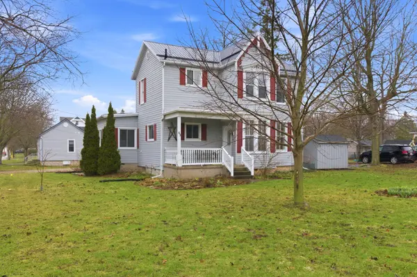 43 Jarvis ST N, Huron East, ON N0K 1W0