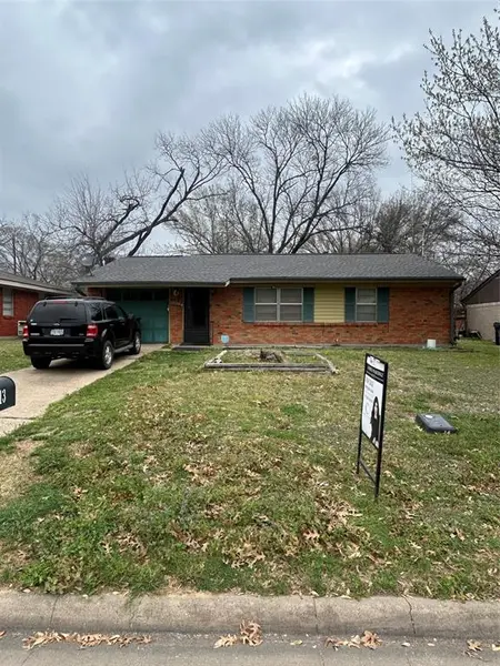 1313 ANN ARBOR Drive, Corsicana, TX 75110