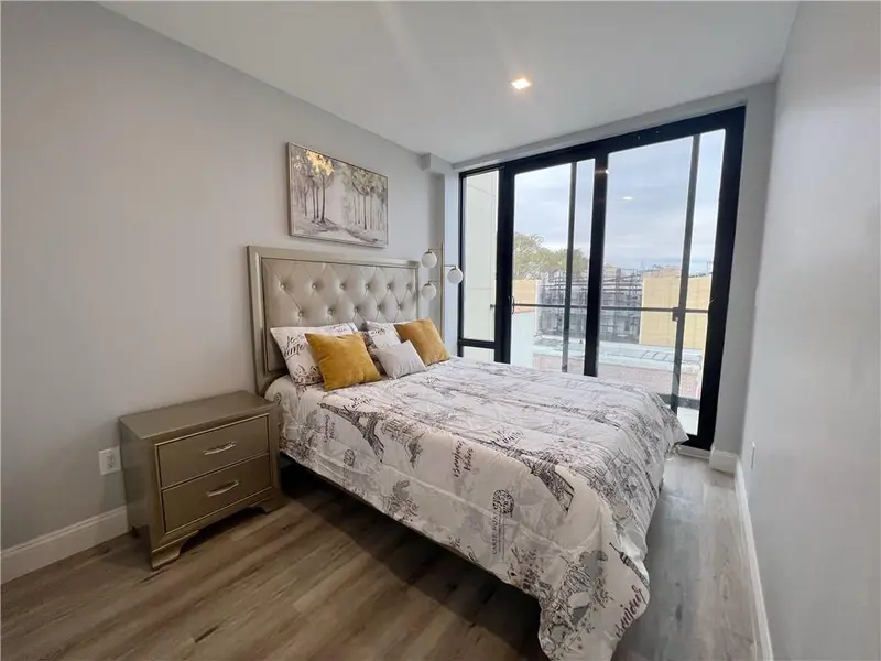 4016 7th AVE #4R, Brooklyn, NY 11232