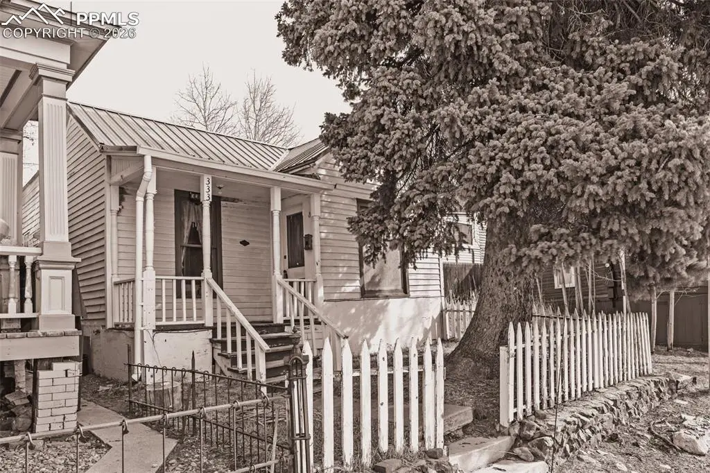 333 E Eaton AVE, Cripple Creek, CO 80813