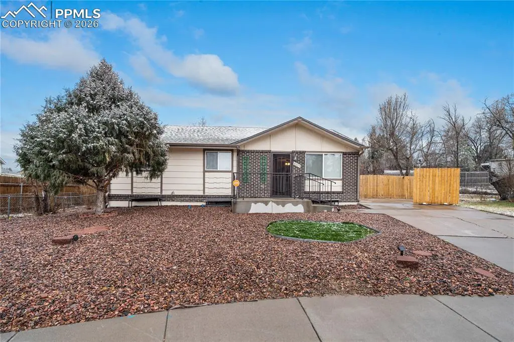 4103 Shelley AVE, Colorado Springs, CO 80910