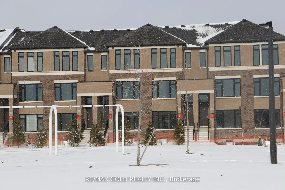 29 Cherry Hill LN, Barrie, ON L9J 0M7