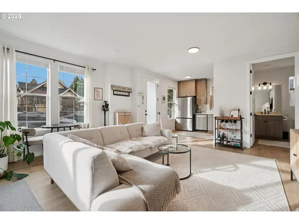 5106 NE 24TH AVE #1, Portland, OR 97211