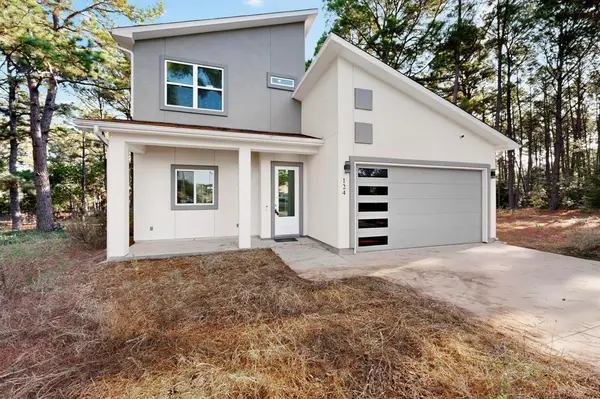 124 Feather Grass Lane, Bastrop, TX 78602