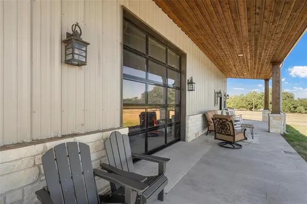 684 County Road 473, Lott, TX 76656