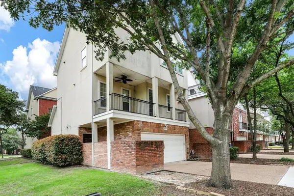 5836 La Vista Drive, Dallas, TX 75206