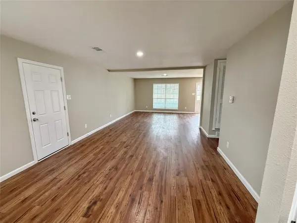 7428 Beckwood Drive, Fort Worth, TX 76112