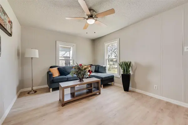 5074 Mayfair Street, Fort Worth, TX 76116