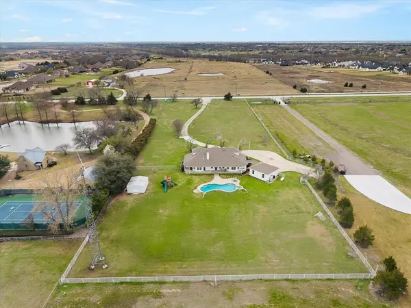 499 Mcdonald Road, Rockwall, TX 75032