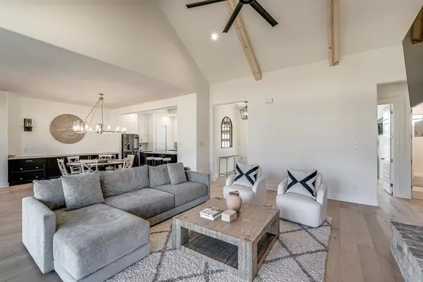 2770 Fireside Drive, Midlothian, TX 76065