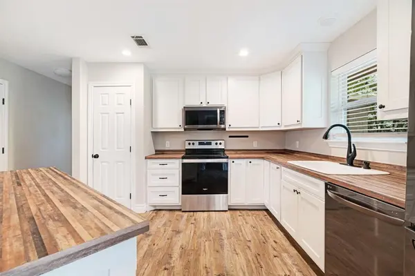 10689 Fm 1502, Blossom, TX 75416