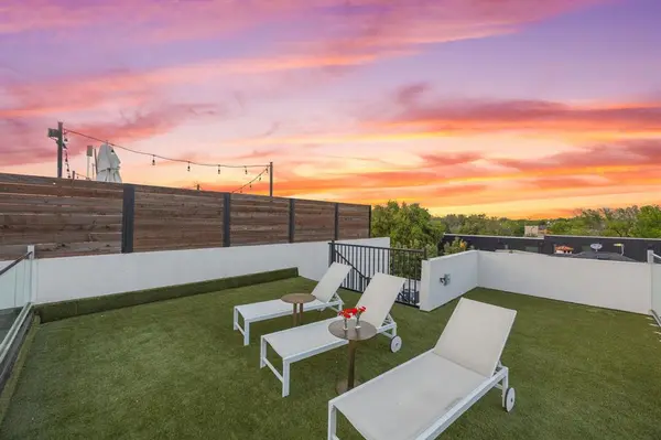 3517 Edgewater Street, Dallas, TX 75205