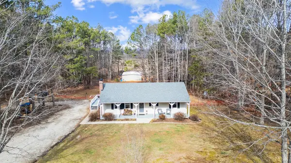 3105 Horseshoe RD, Appomattox, VA 24522