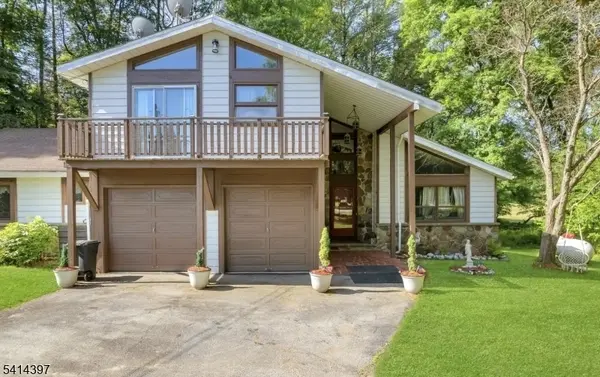 365-B Lake Shore South O2, Montague Twp., NJ 07827