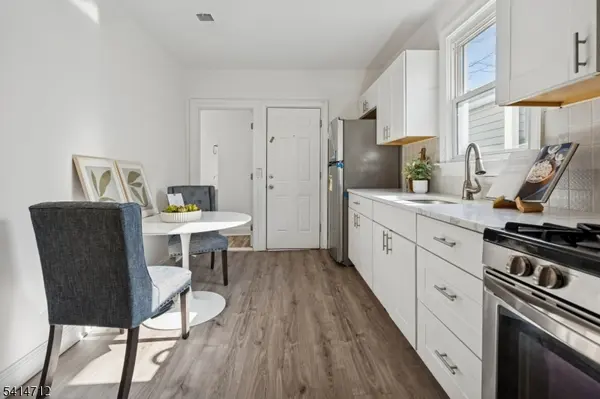 9 Wheeler St #2, Montclair Twp., NJ 07042