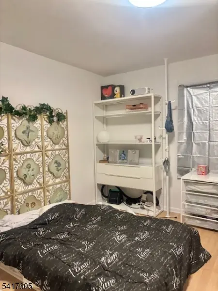 31 E 20Th St, Linden City, NJ 07036