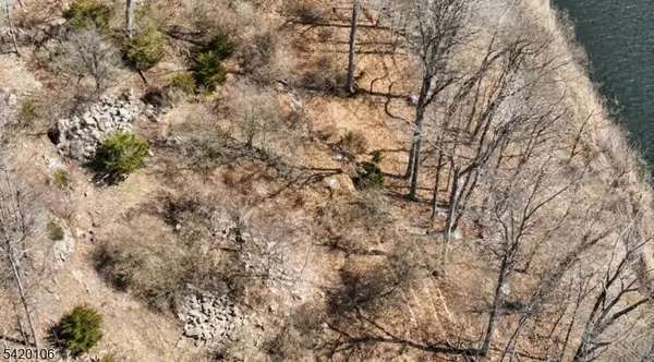 76 Skytop Rd, Andover Twp., NJ 07860