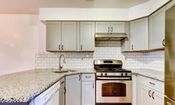 115 Salem Rd, North Brunswick Twp., NJ 08902