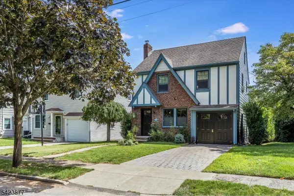 29 Newell Dr, Bloomfield Twp., NJ 07003