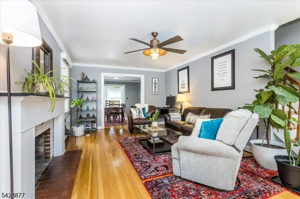 29 Newell Dr, Bloomfield Twp., NJ 07003