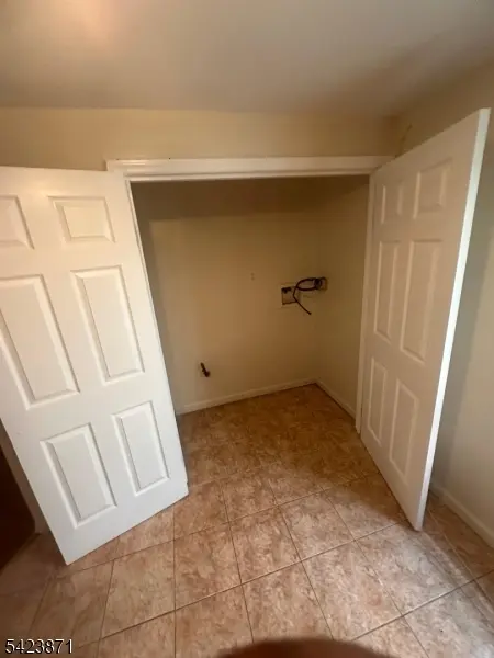 408-410 S 19Th St #1, Newark City, NJ 07103