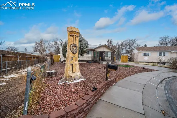 4103 Shelley AVE, Colorado Springs, CO 80910
