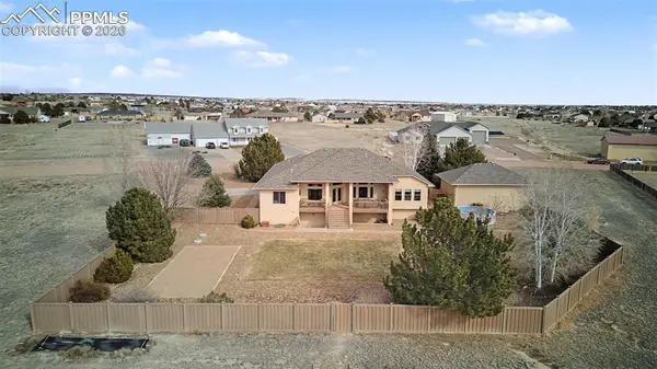 1170 W Loasa DR, Pueblo, CO 81007