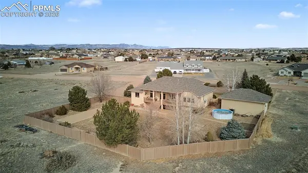 1170 W Loasa DR, Pueblo, CO 81007