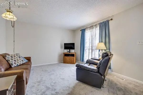 2835 Blake DR, Colorado Springs, CO 80916