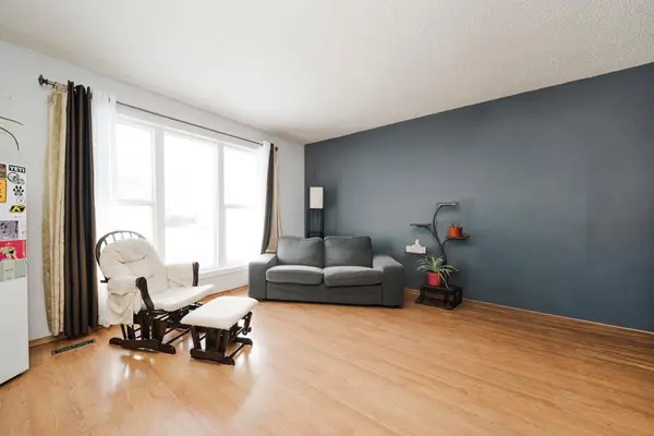 181 Windsor DR, Fort Mcmurray, AB T9H 4R1