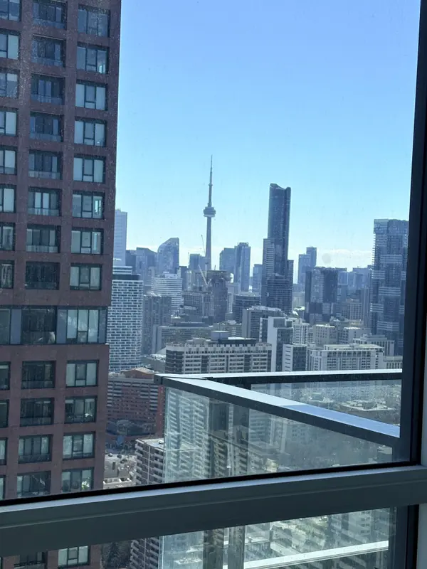 395 Bloor ST E #4010, Toronto C08, ON M4W 1H7