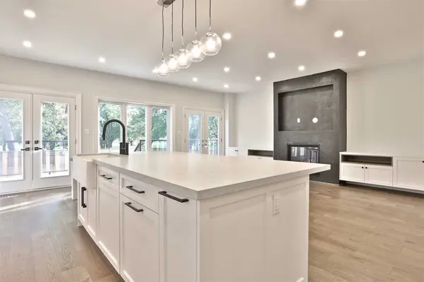 117 Peckham AVE, Toronto C07, ON M2R 2V4