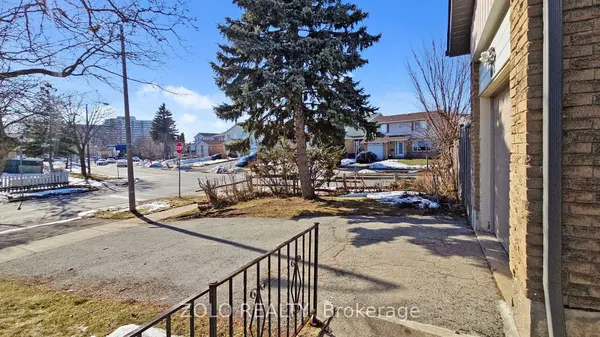 67 Wayside AVE, Toronto E05, ON M1V 1N2