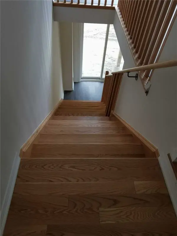 2559 Barbarolli PATH, Oshawa, ON L1L 0P9