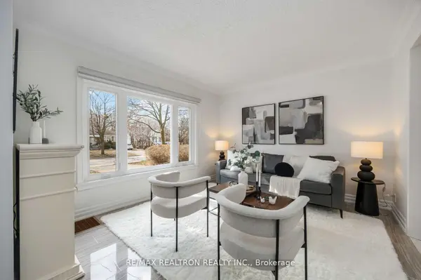 40 Highland Park BLVD, Markham, ON L3T 1B3