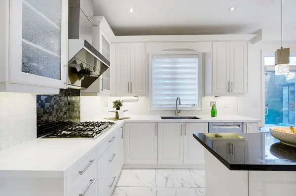 30 Grouse LN, Brampton, ON L6Y 5L1