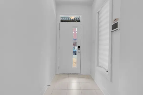 5125 Vetere ST, Mississauga, ON L5M 2S8