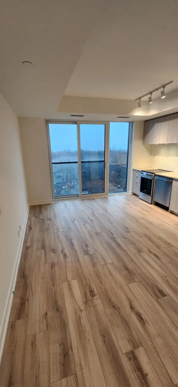 1660 Bloor ST W #1008, Toronto W02, ON M6P 1A8