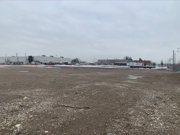 1401 Dundas ST #Opt 2, Woodstock, ON N4S 7V9