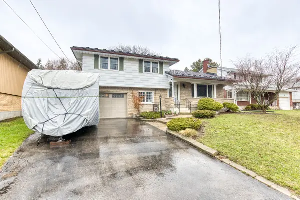 36 Randerson AVE, Kitchener, ON N2H 3L9